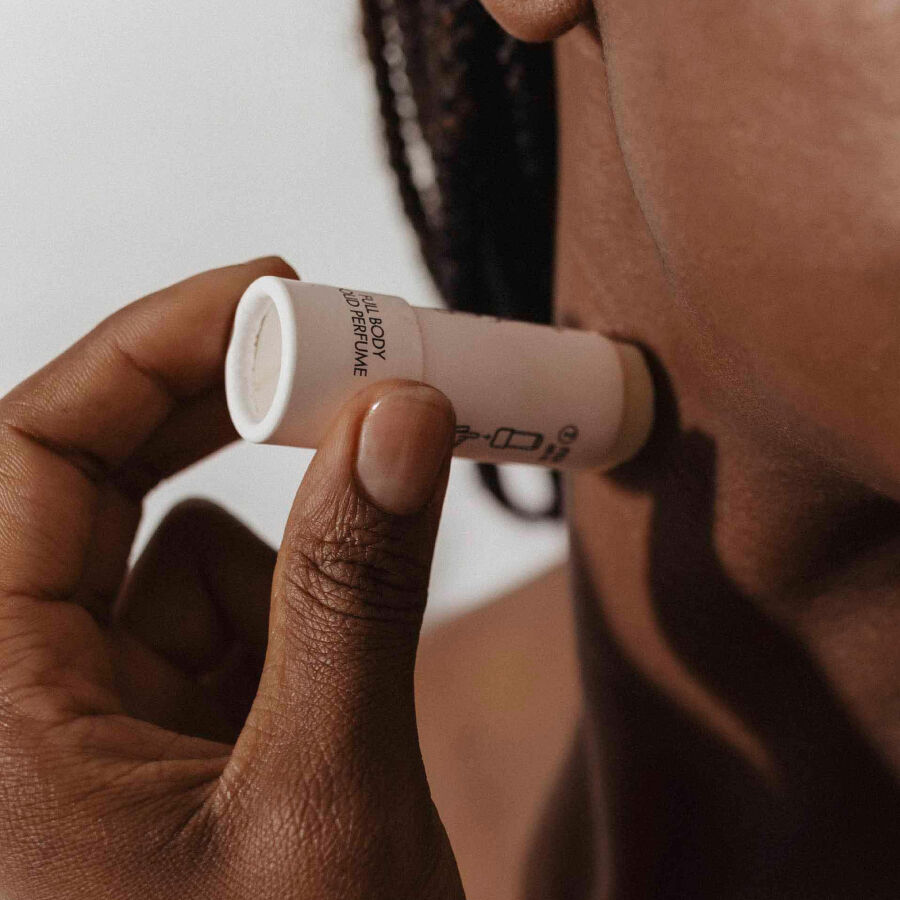 BIJOUX - SLOW SEX PERFUME CORPORAL SOLIDO - Imagen 4